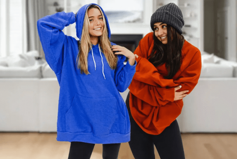 How to Properly Wash the Best Zip-Up Hoodies for Women?
