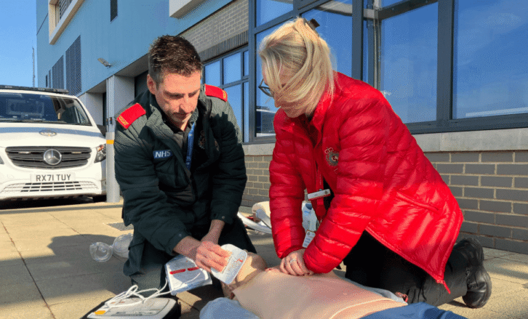 How Can Getting a CPR AED Training Help Save a Loved One