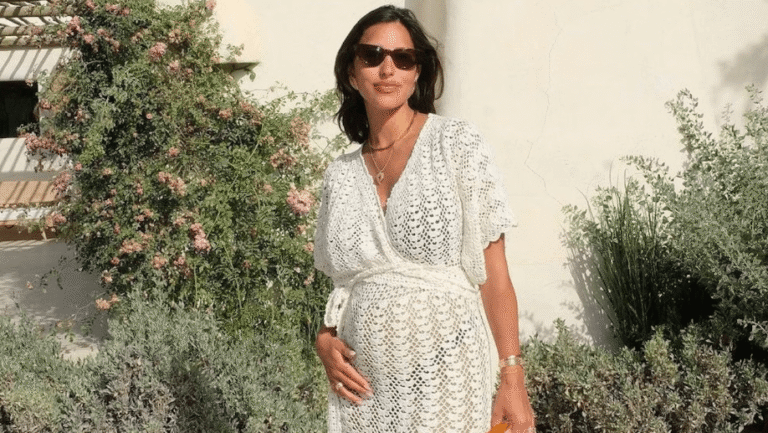 Are Maternity Clothes Suitable for Summer and Winter?